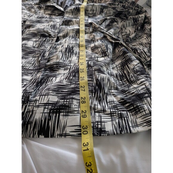 Talie Trench Coat Women's M NEW Tags Black White Geometric Belted Pockets Career - Picture 12 of 12